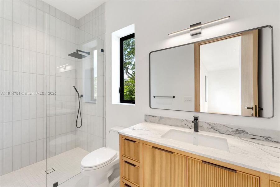 Furnished interior view inside a new home in , Pinecrest (Image 54).