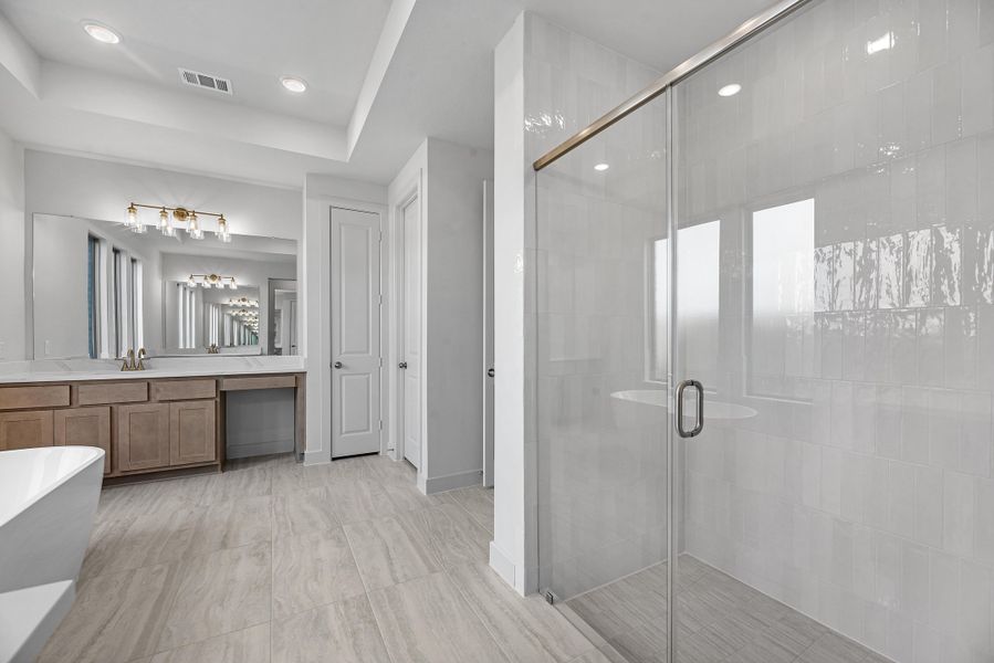 Representative furnished interior of a home built from the The Dallas by Westin Homes in Provence, Briarcliff (Image 8).