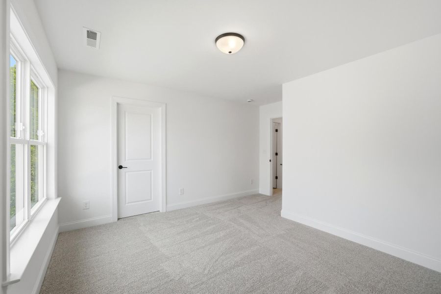 Spacious, unfurnished interior of a new home in Waterford Commons, Rock Hill (Image 28). Spacious, unfurnished interior of a new home in Waterford Commons, Rock Hill (Image 28).