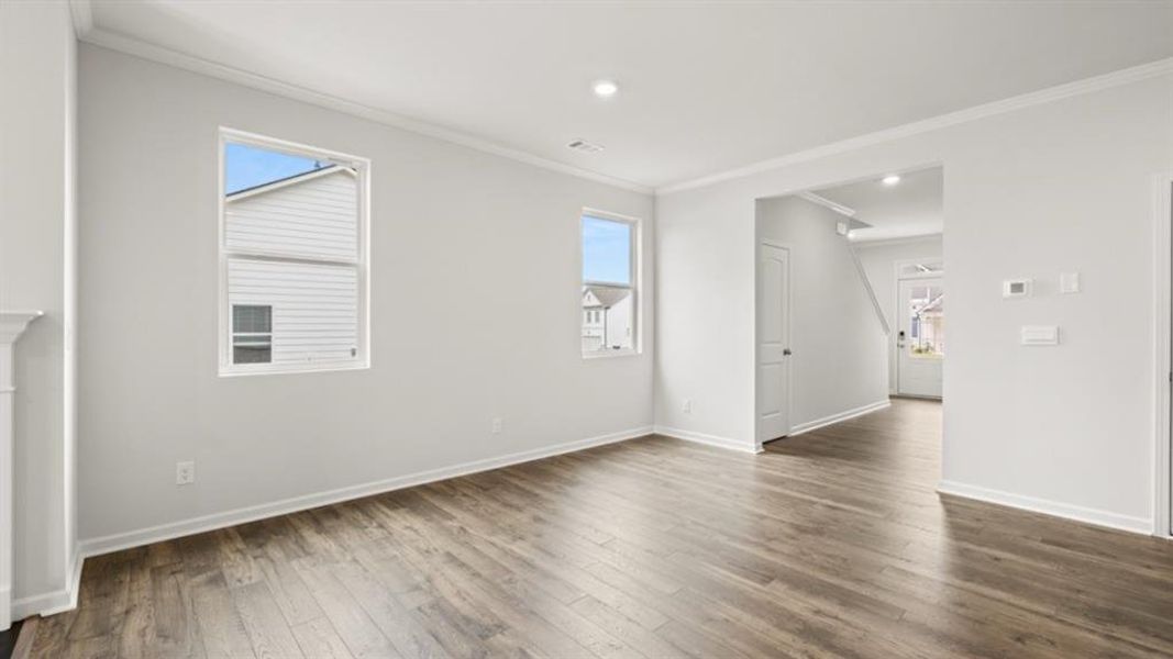 Spacious, unfurnished interior of a new home in Parkside at Carter Grove, Cartersville (Image 33).