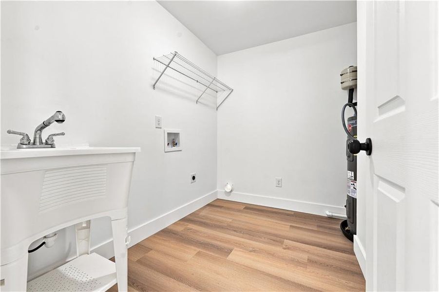 Spacious, unfurnished interior of a new home in , Hiram (Image 23).
