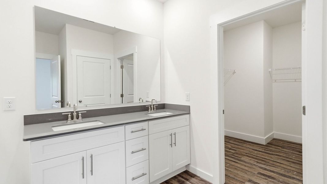 Furnished interior view inside a new home in Fieldcrest Acres, Blountville (Image 9).