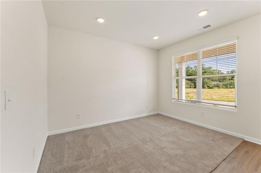 Spacious, unfurnished interior of a new home in Oakhill Estates, Adairsville (Image 13). Spacious, unfurnished interior of a new home in Oakhill Estates, Adairsville (Image 13).