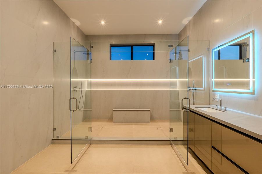 Image 20 of a home in . Image 20 of a home in .