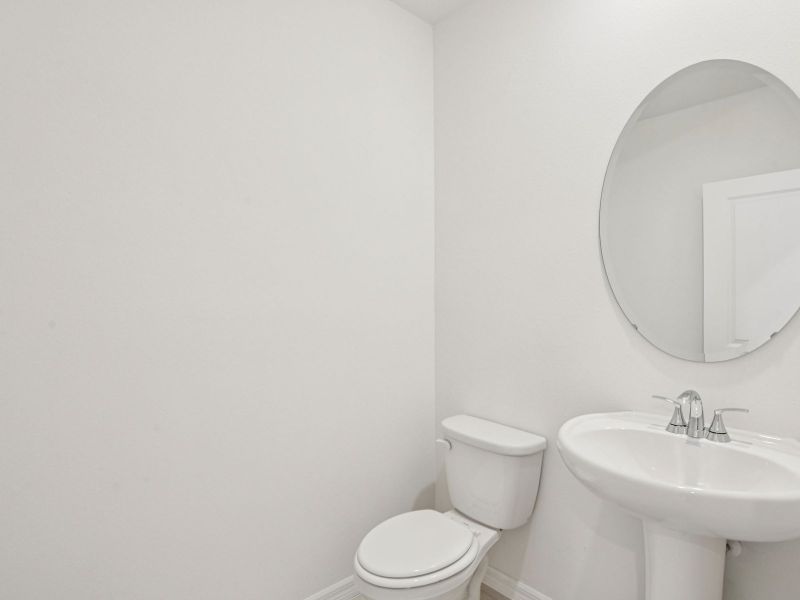 Furnished interior view inside a new home in Hilltop Vistas, Dade City (Image 10).