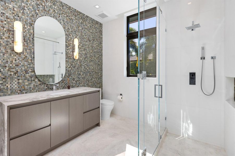 Guest Bath 5 Guest Bath 5