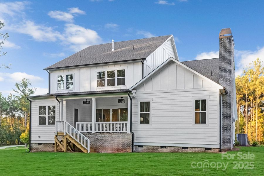 Image 47 of a home in .