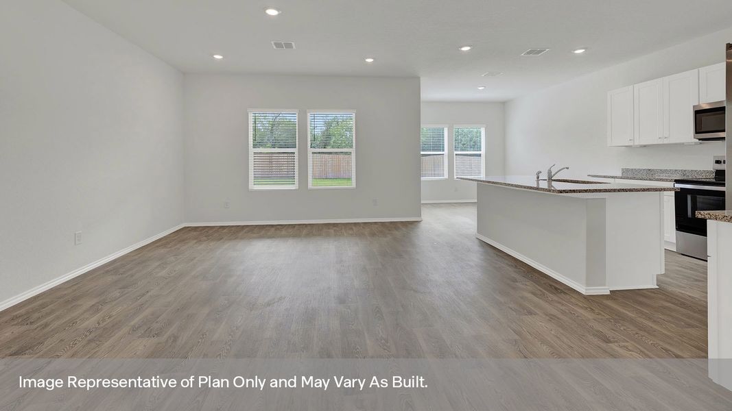 Spacious, unfurnished interior of a new home in Arroyo Ranch, Seguin (Image 15). Spacious, unfurnished interior of a new home in Arroyo Ranch, Seguin (Image 15).
