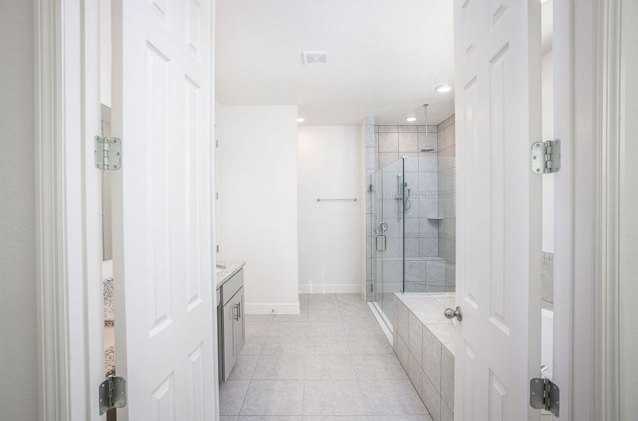 Furnished interior view inside a new home in Malabar Springs, Palm Bay (Image 36). Furnished interior view inside a new home in Malabar Springs, Palm Bay (Image 36).