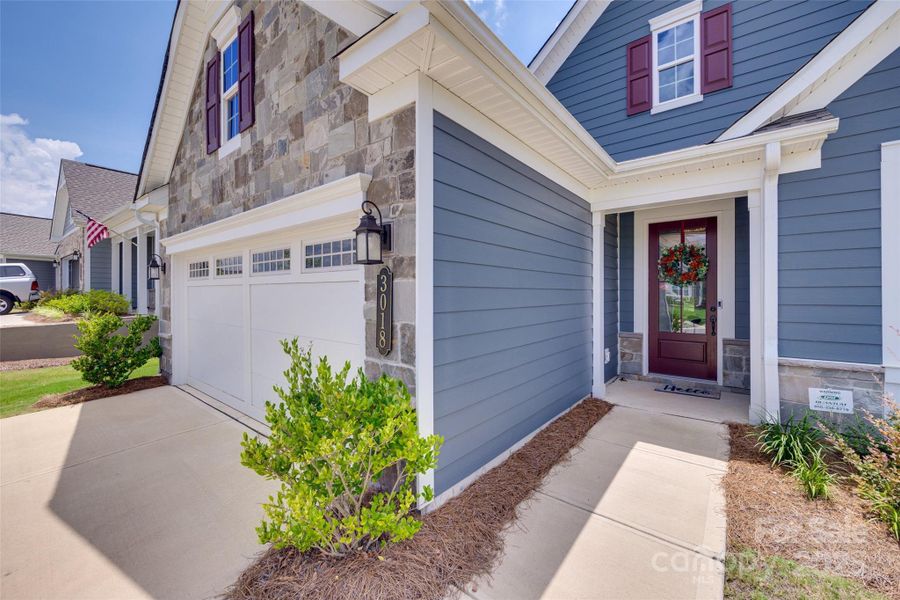 Front exterior of a new home in Handsmill on Lake Wylie, York, SC, highlighting curb appeal (Image 2).