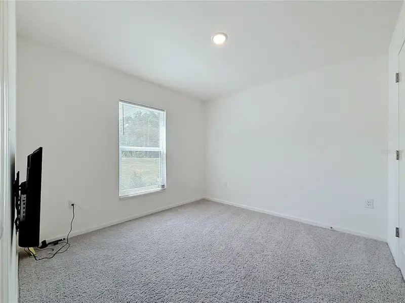 Spacious, unfurnished interior of a new home in The Collection at Ocklawaha, Ocklawaha (Image 34). Spacious, unfurnished interior of a new home in The Collection at Ocklawaha, Ocklawaha (Image 34).