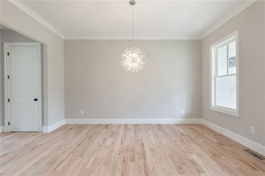 Spacious, unfurnished interior of a new home in , Powder Springs (Image 10).