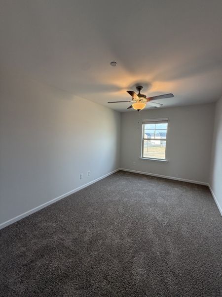 Spacious, unfurnished interior of a new home in Bradley Bend, Ashland City (Image 13).
