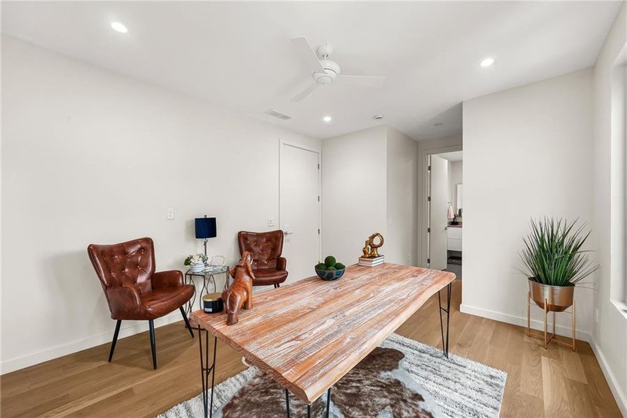 Furnished interior view inside a new home in , Atlanta (Image 40).