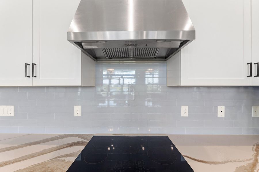 Kitchen-cooktop/hood Kitchen-cooktop/hood