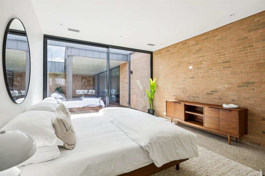 Furnished interior view inside a new home in , Dallas (Image 25). Furnished interior view inside a new home in , Dallas (Image 25).