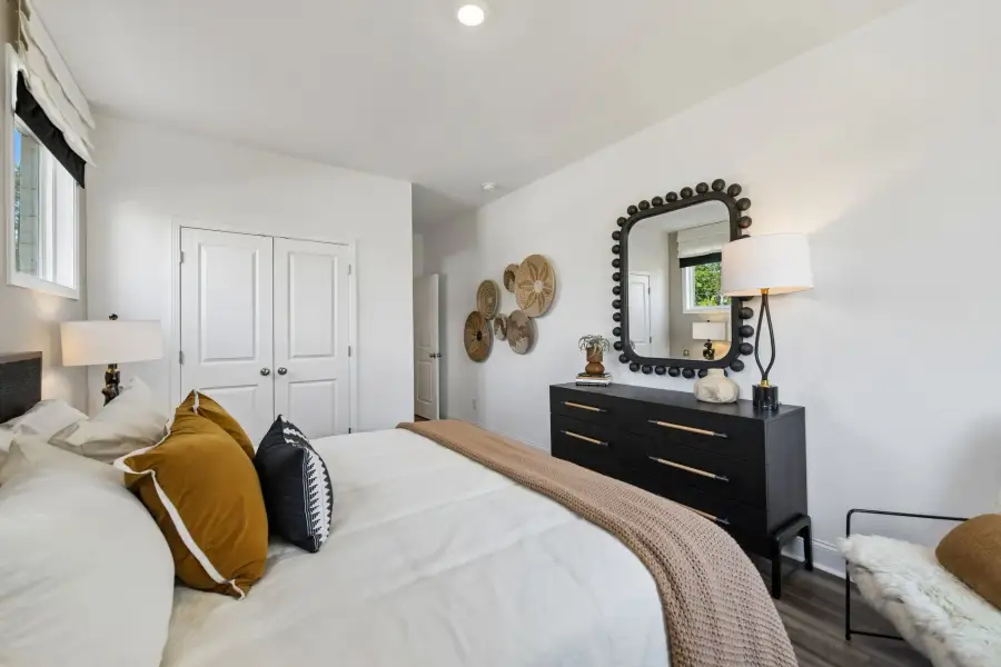 Furnished interior view inside a new home in Nichols Farm, Dacula (Image 28).