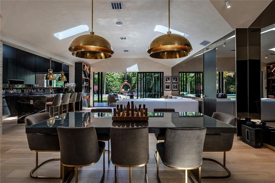 Community amenities in , Miami (Image 38). Community amenities in , Miami (Image 38).