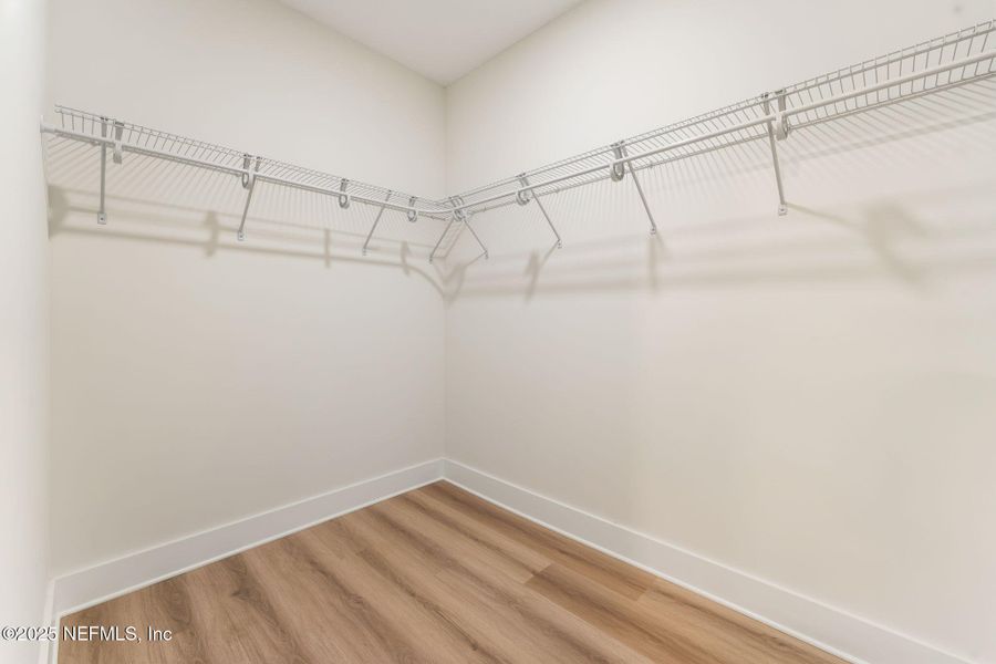 Spacious, unfurnished interior of a new home in , Hastings (Image 27).