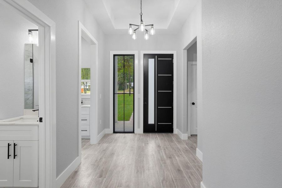 Spacious, unfurnished interior of a new home in , Willis (Image 20).