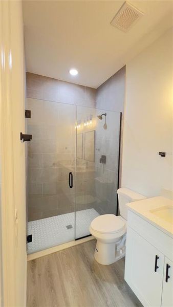 Furnished interior view inside a new home in , Ocala (Image 6).