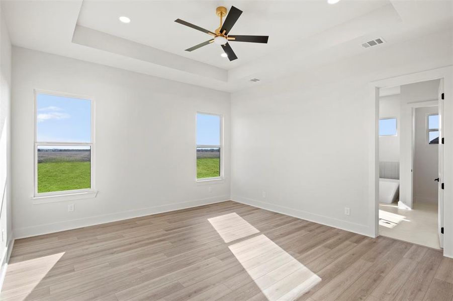 Spacious, unfurnished interior of a new home in , Palmer (Image 25).