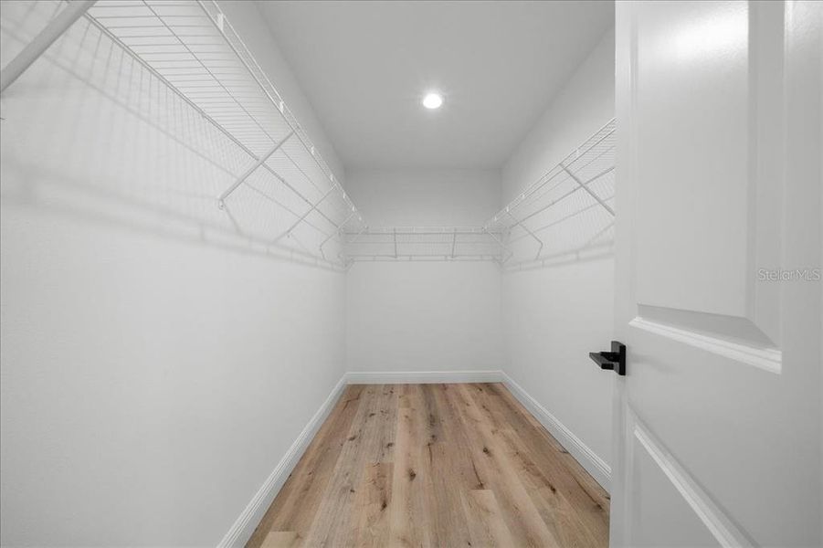 Spacious, unfurnished interior of a new home in , Ocala (Image 55).