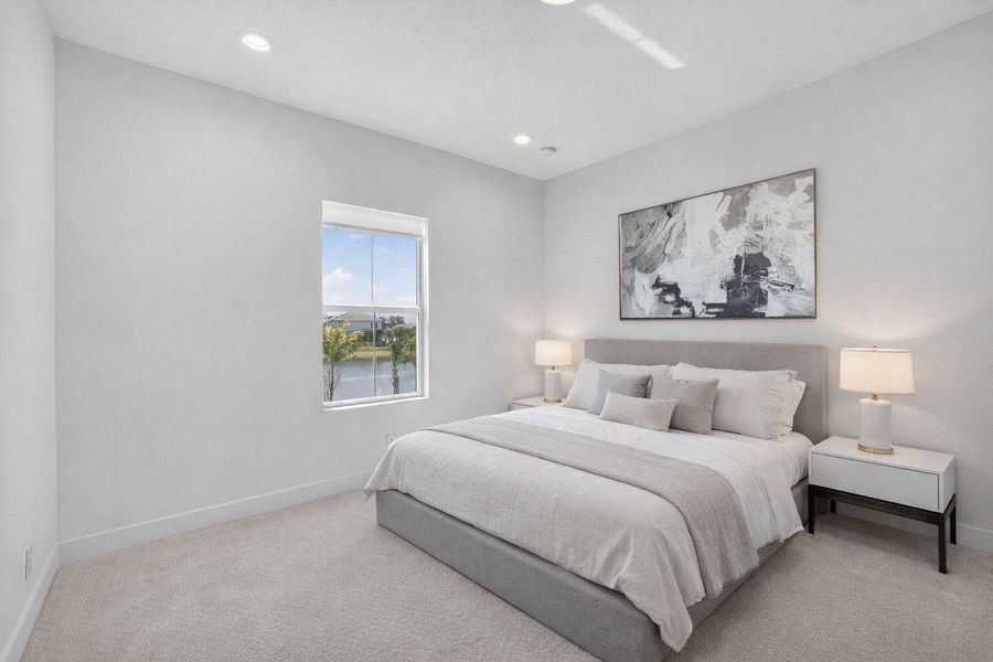 63-web-or-mls-office_to_bedroom_true_jpe