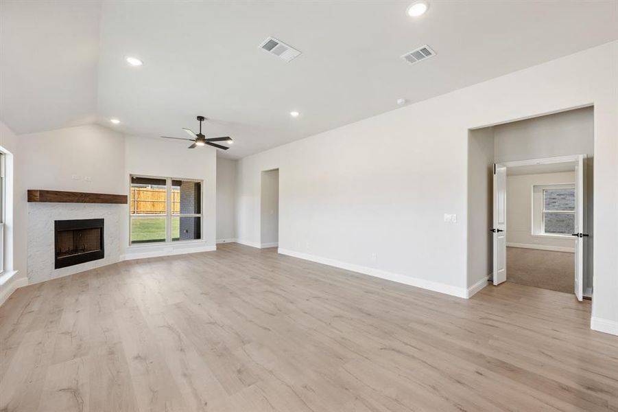 Spacious, unfurnished interior of a new home in Anderson Crossing, Trenton (Image 24). Spacious, unfurnished interior of a new home in Anderson Crossing, Trenton (Image 24).