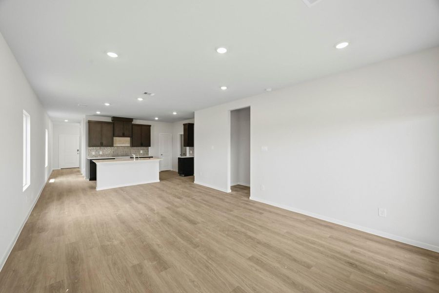 Spacious, unfurnished interior of a new home in Maple Woods, Hockley (Image 25).