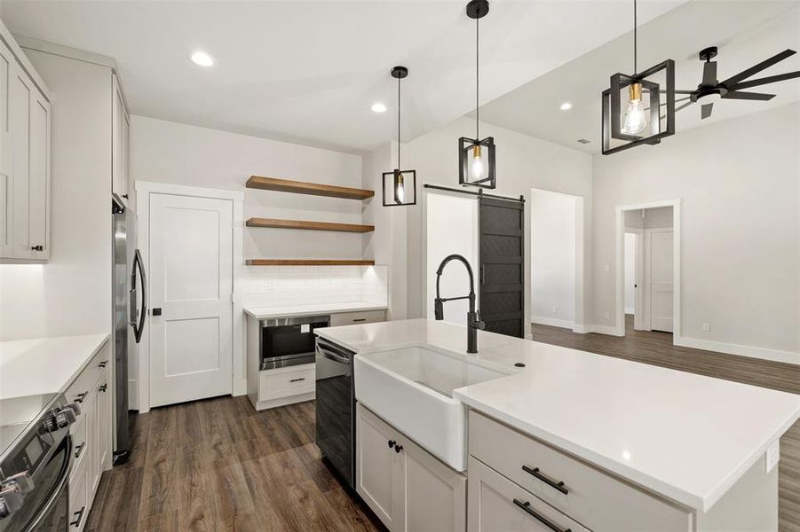 Furnished interior view inside a new home in , Mabank (Image 8).