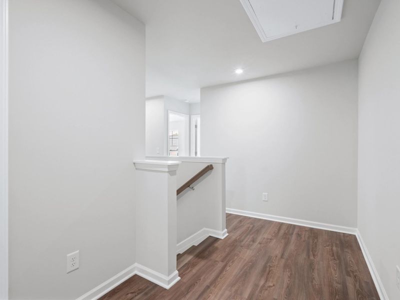 Representative unfurnished interior of a home built from the Cary A by Davidson Homes LLC in Lake Shore, Winder (Image 25).
