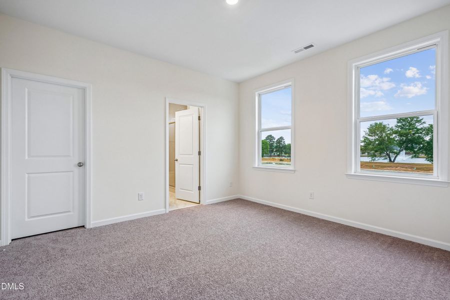 20-Primary Bedroom