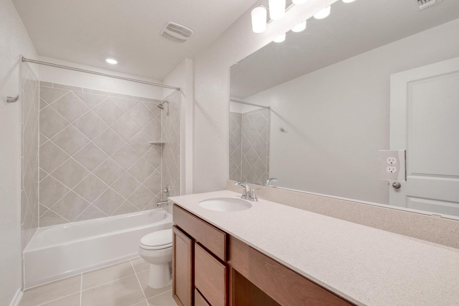 Furnished interior view inside a new home in Sonterra - Cool Water, Jarrell (Image 10).