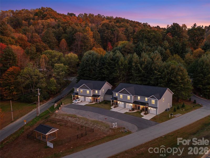 Image 40 of a home in .