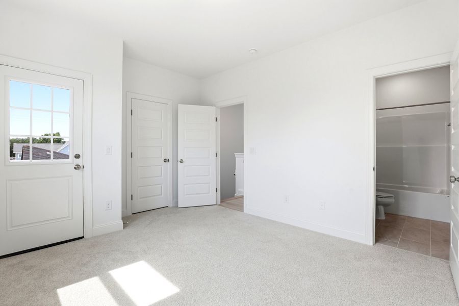 Representative unfurnished interior of a home built from the The Lofton by RobuckHomes in Downtown Wilmington Collective, Wilmington (Image 102).