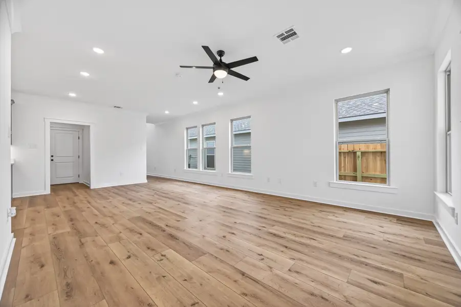 Spacious, unfurnished interior of a new home in Mostyn Springs, Magnolia (Image 21).