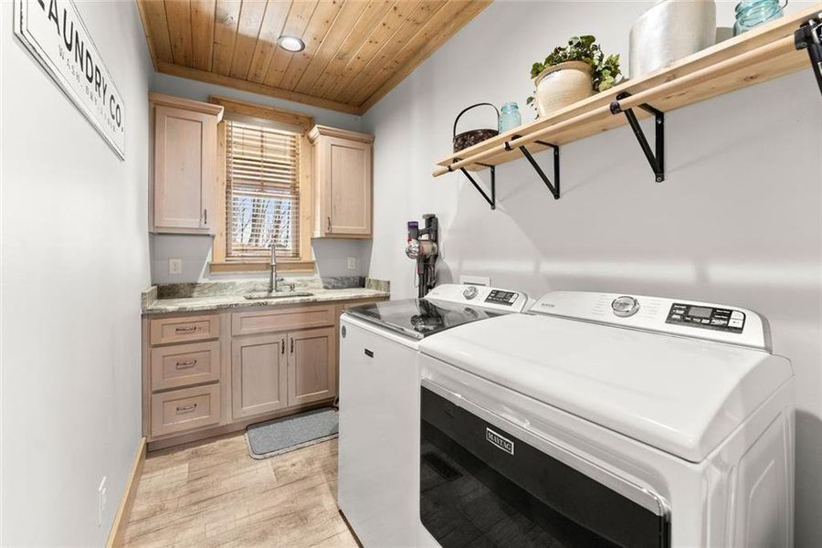 Furnished interior view inside a new home in , Cleveland (Image 18).