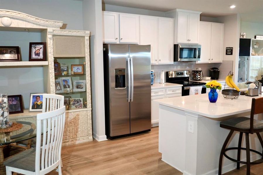 Furnished interior view inside a new home in , Port Charlotte (Image 5).