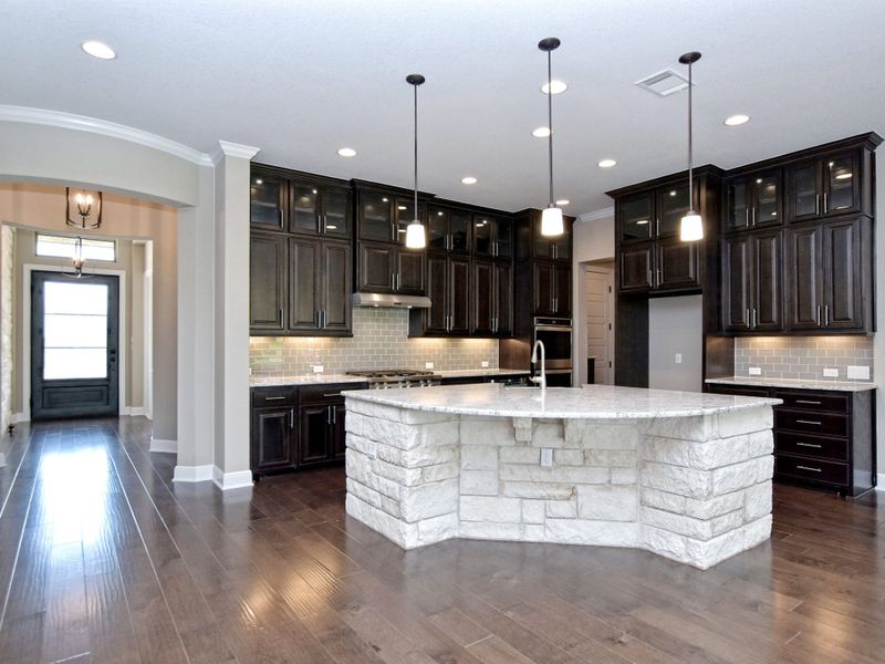 Representative furnished interior of a home built from the San Simeon I by Giddens Homes in Clearwater Ranch, Liberty Hill (Image 306).