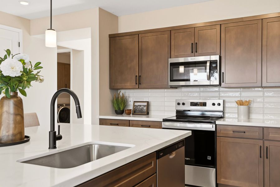 17490 W Southgate Ave, Goodyear, AZ.  - Slide 71