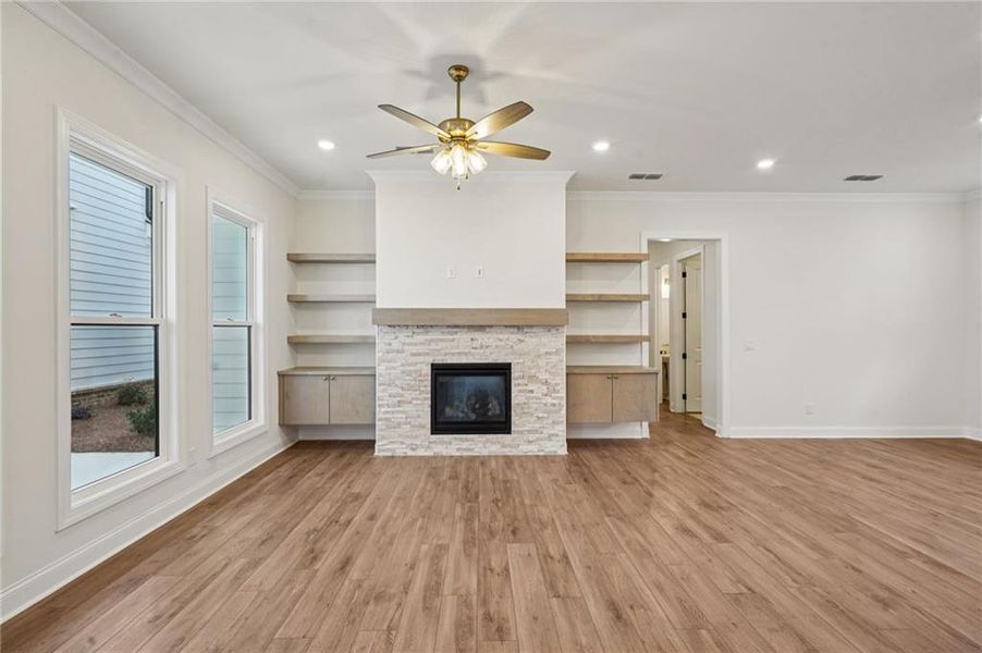 Spacious, unfurnished interior of a new home in Aberdeen, Hoschton (Image 17).