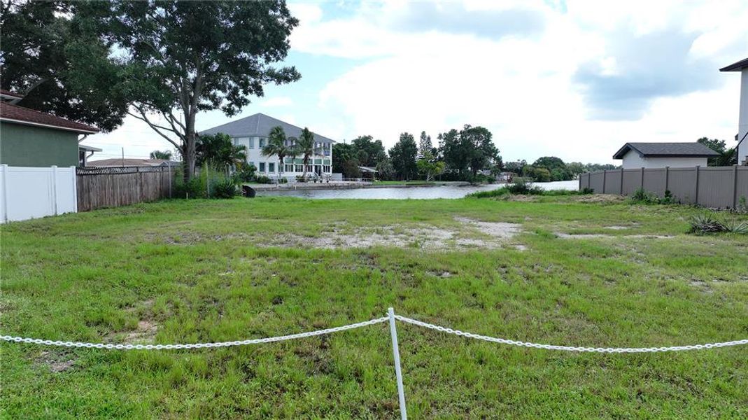Image 38 of a home in .