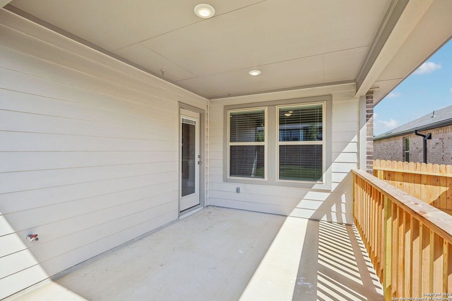 Image 42 of a home in Comanche Ridge.