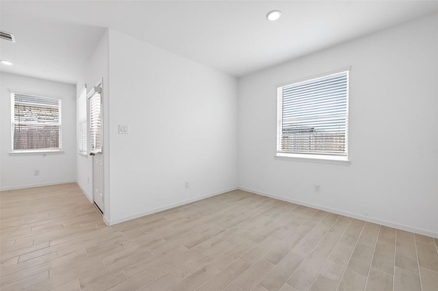 Spacious, unfurnished interior of a new home in Cypress Green, Hockley (Image 29). Spacious, unfurnished interior of a new home in Cypress Green, Hockley (Image 29).