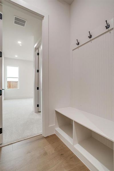 Spacious, unfurnished interior of a new home in Rio Vista at Kelly Ranch, Aledo (Image 20).