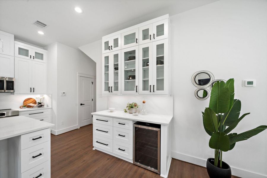 Private Powder Room Private Powder Room