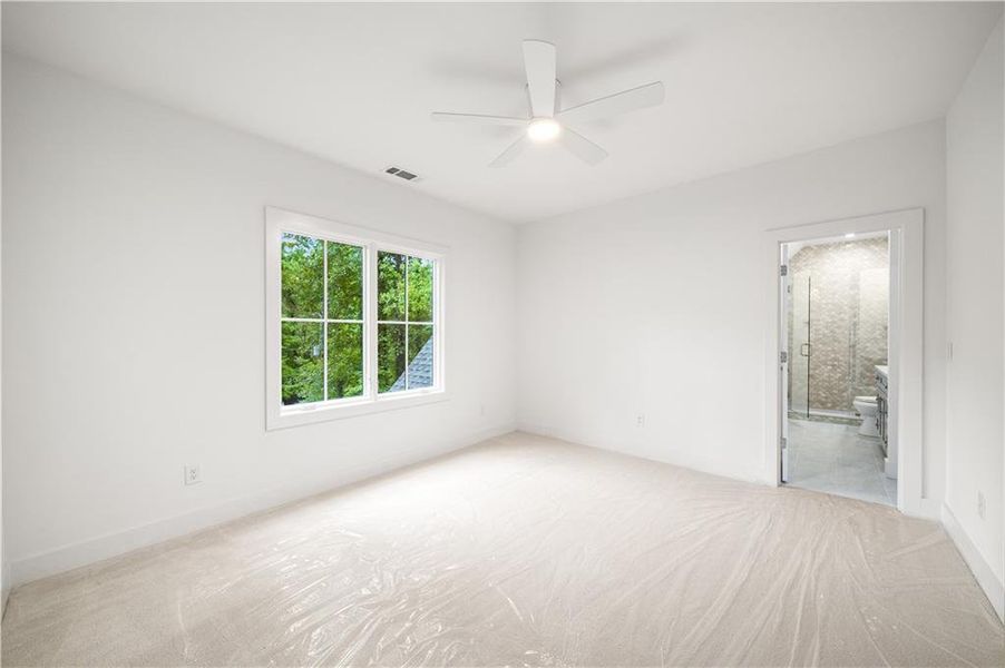 Spacious, unfurnished interior of a new home in , Powder Springs (Image 25).