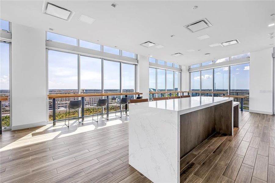 Community amenities in , St. Petersburg (Image 29).