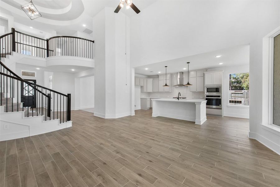 Representative image. Features, specifications, selections and colors may vary.